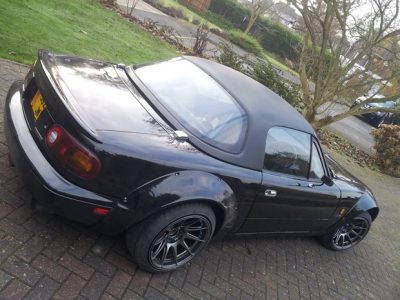 CARBON WRAPPED MX-5 ROOF