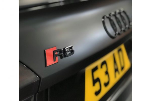 Audi R8 Satin 3